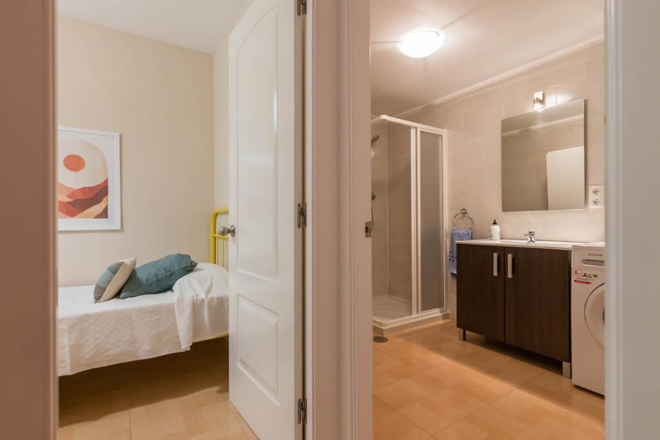 Bed, Bathroom, Bedroom