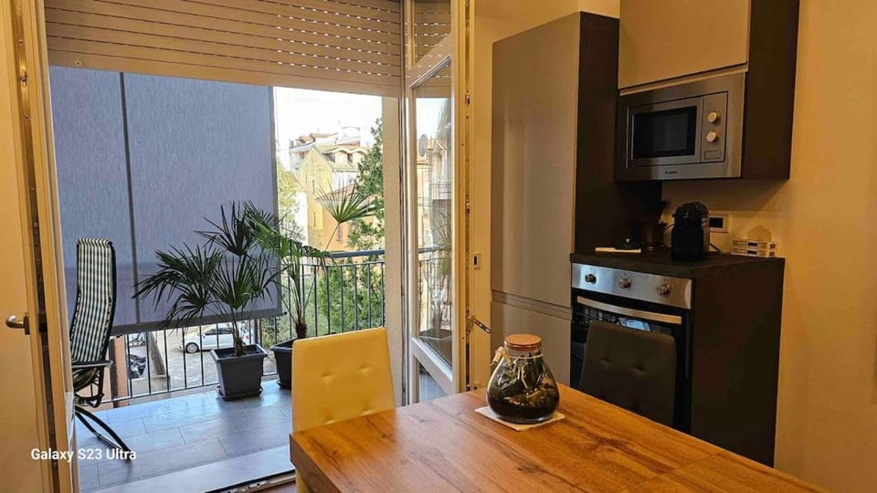 Living room, kitchen