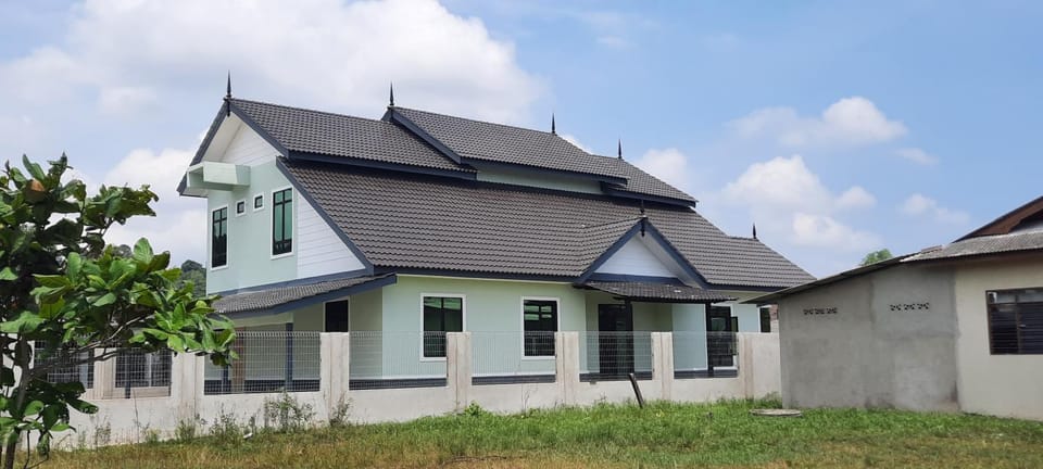 Chatak Hill Residence House in Terengganu, Malaysia