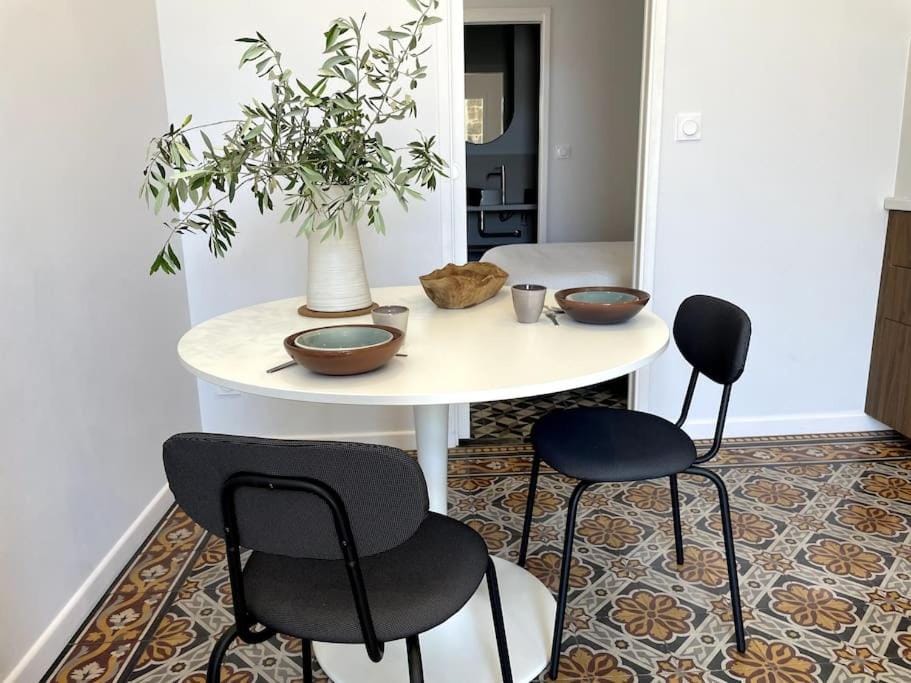 Appartement cosy, climatisé et central à deux pas de la mer ! Apartment in Hyères