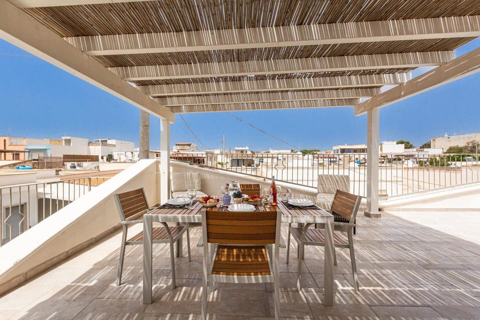 Patio, Balcony/Terrace