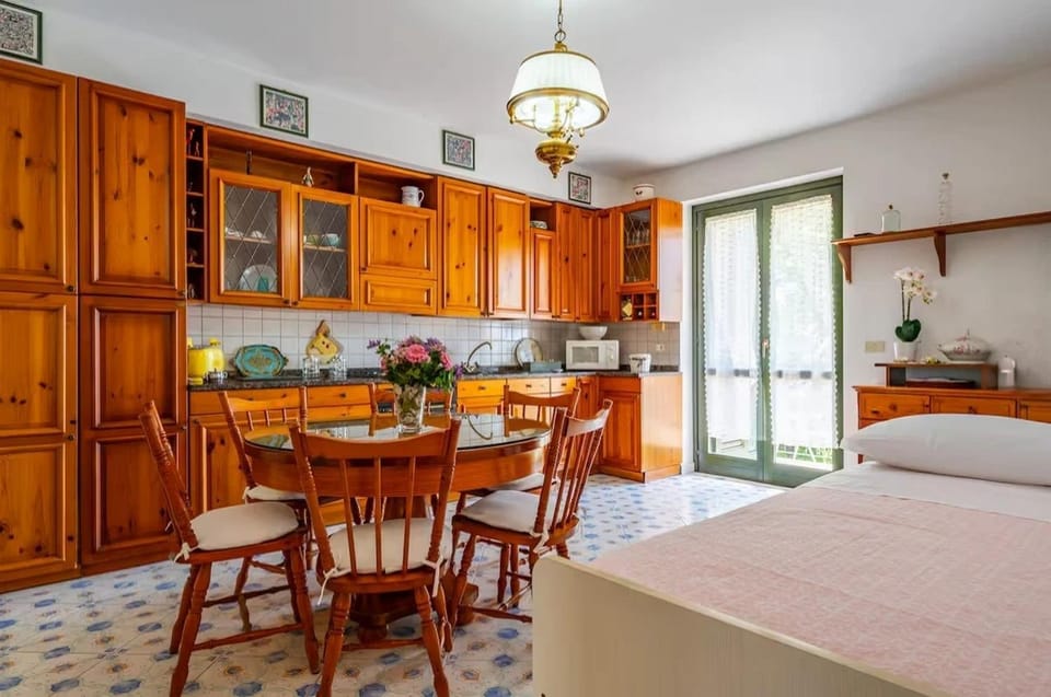 GuestHost - Seaside Flat Just Steps from the Beach Apartment in Mascali