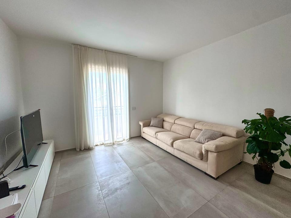 TV and multimedia, Seating area