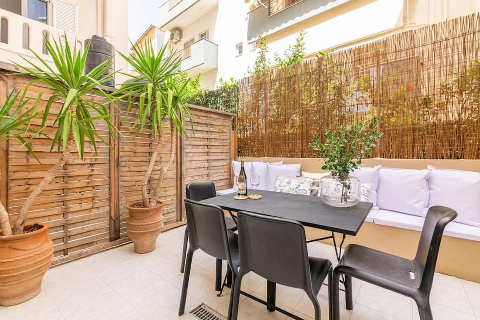 Patio, Balcony/Terrace