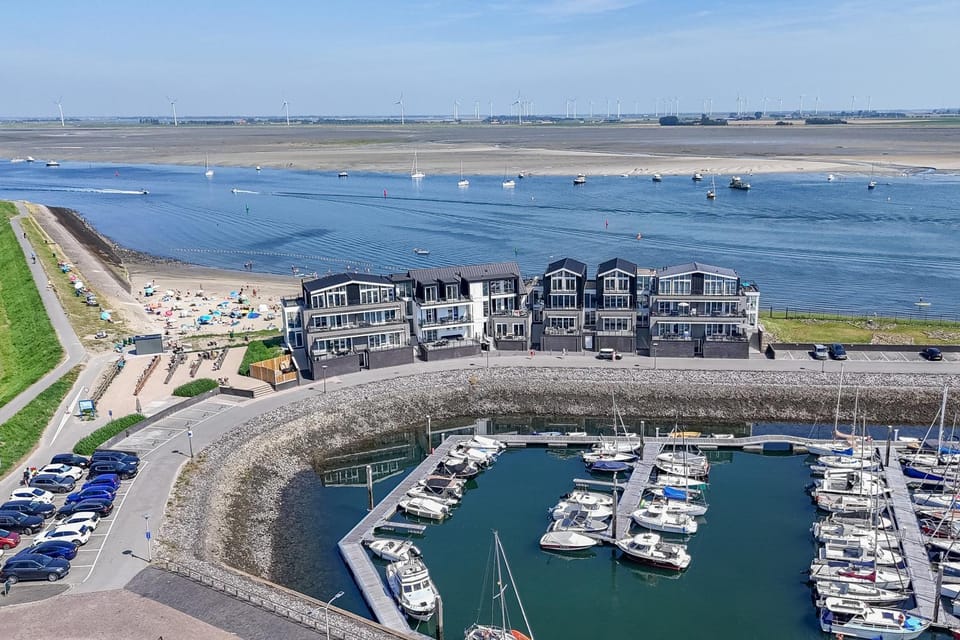 Vakantiewoning aan het water 'Oester Oase' - met 2 balkons - Vista Maris - Nr 36 Apartment in Zeeland, Netherlands
