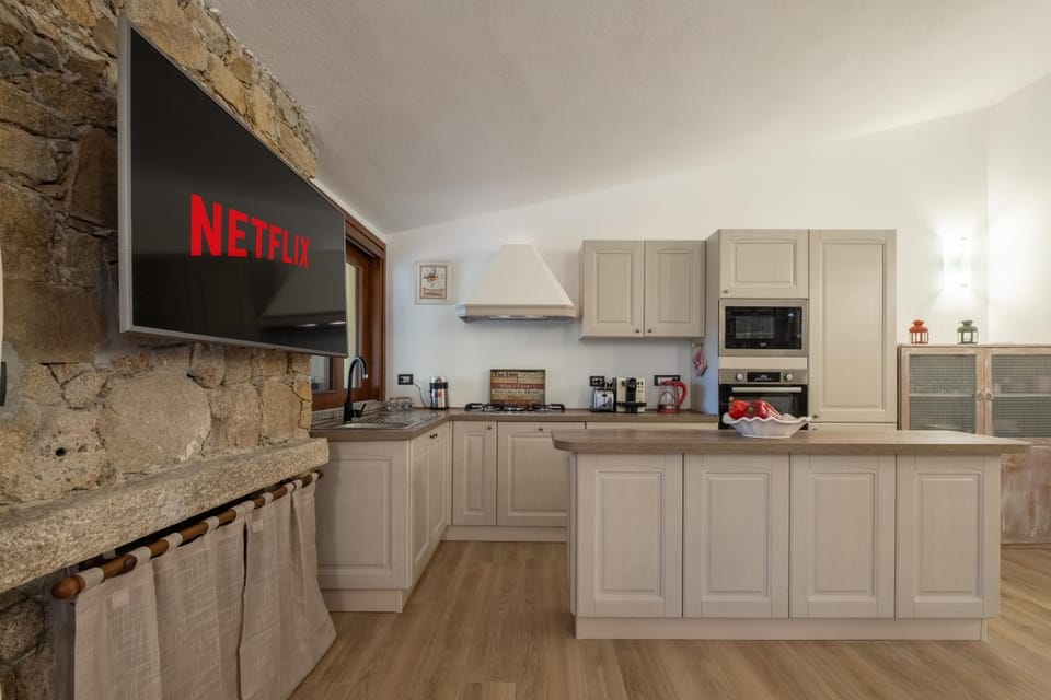 TV and multimedia, Balcony/Terrace, Kitchen or kitchenette, Living room, Seating area, dishwasher, microwave, minibar, oven, stove, washing machine, washing machine, kitchen, kitchen