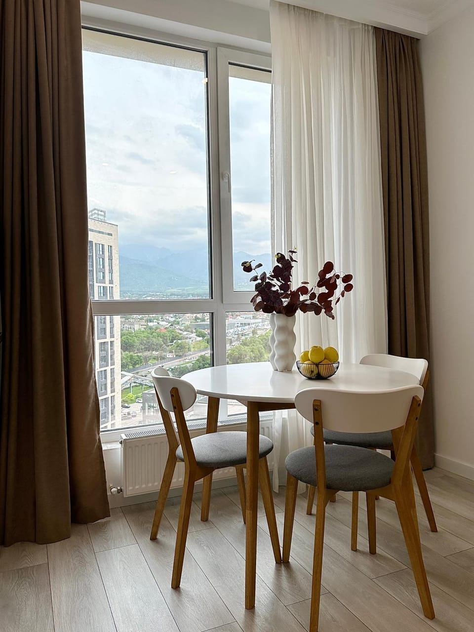 View (from property/room), City view, Mountain view