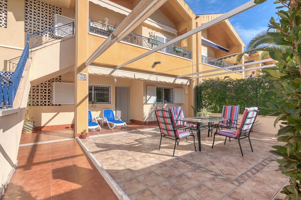 Garden, Balcony/Terrace