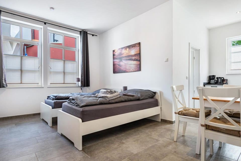 Property building, Living room, Bedroom