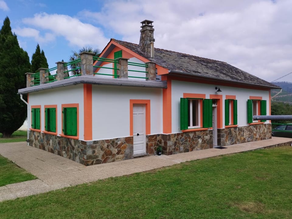 los Ojos de Bel House in Asturias