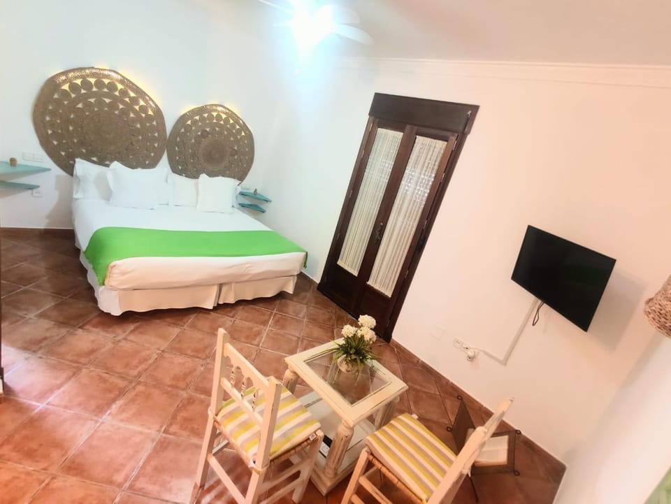 "La Güena Vida" Chalet con 4 Habitaciones de Hotel Country House in Algodonales