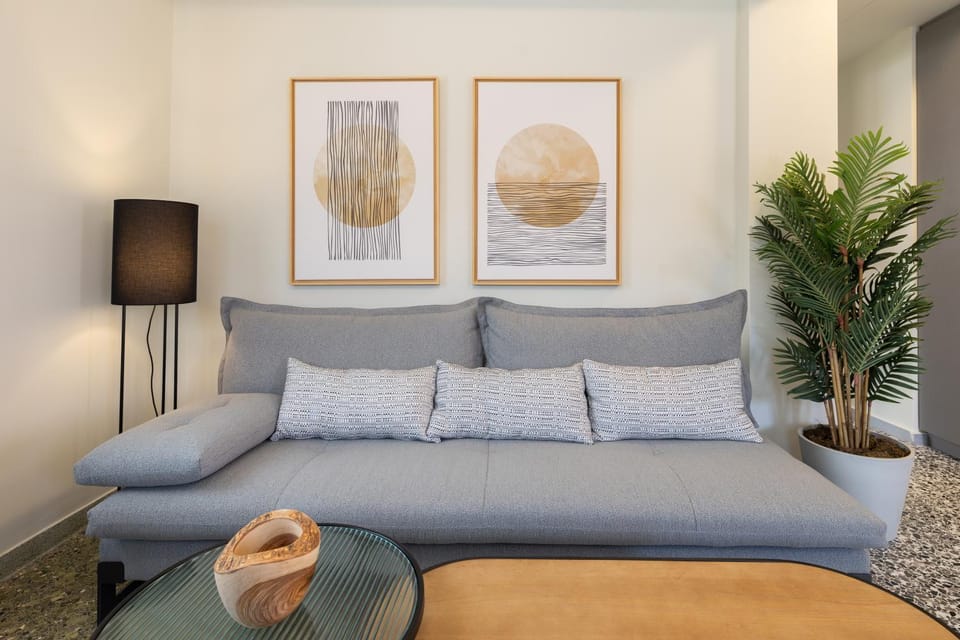 Living room, Seating area