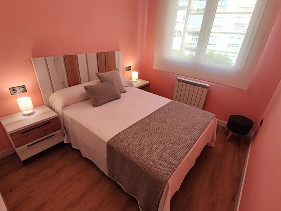 Spring, Bed, Summer, Photo of the whole room, Bedroom, internet