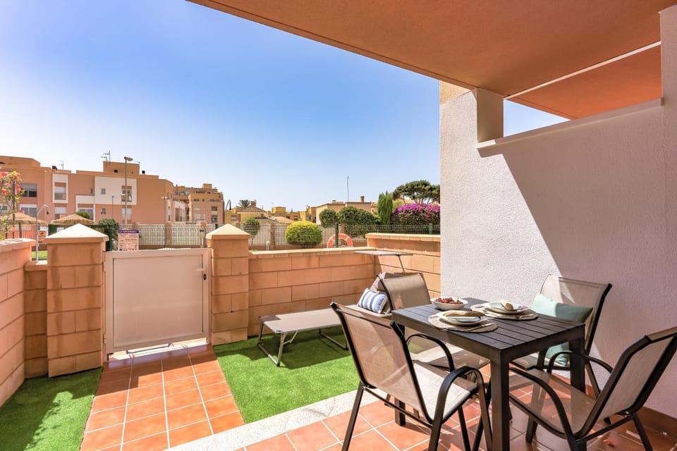 Patio, Day, View (from property/room), Balcony/Terrace