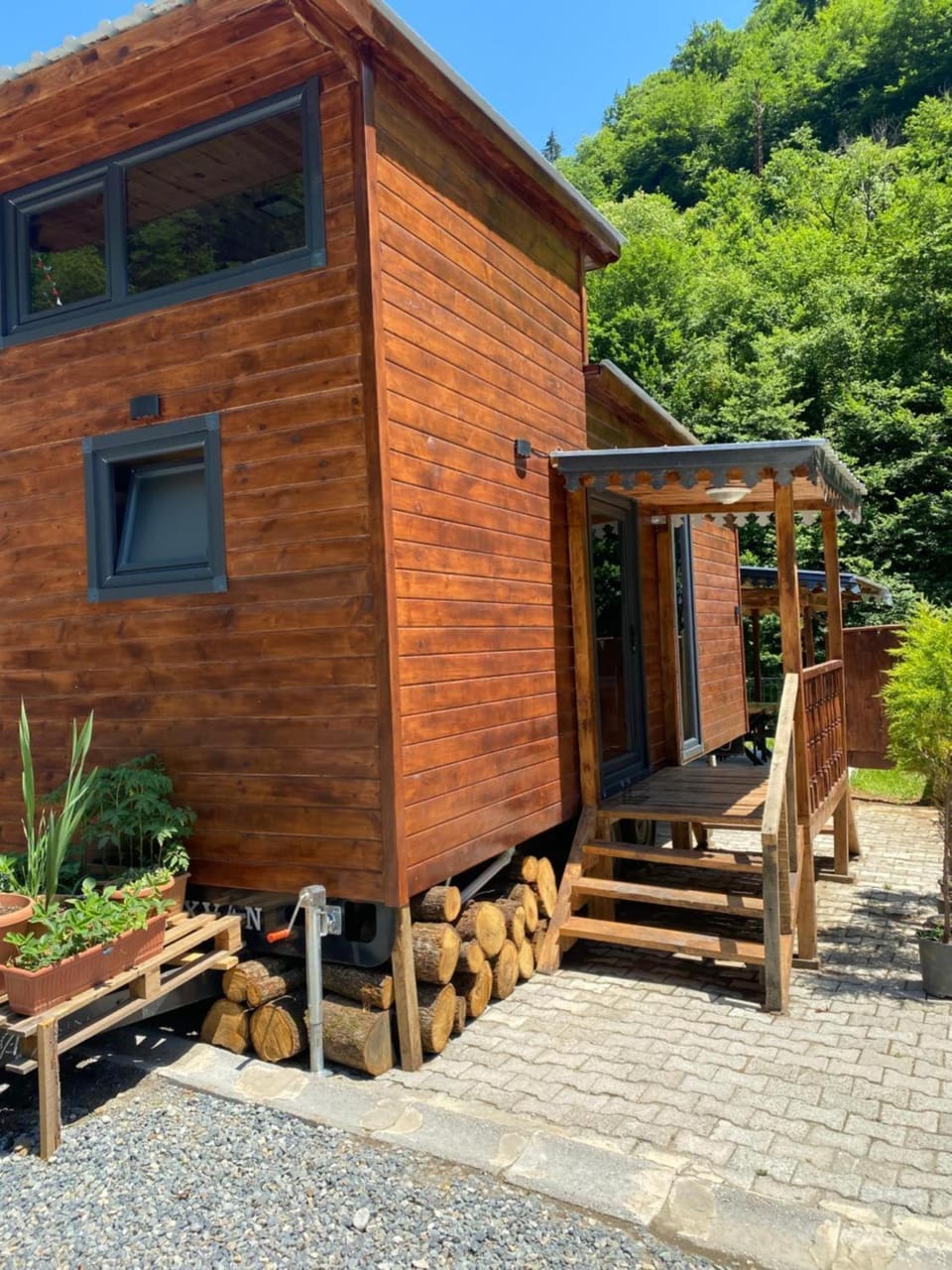 Lahza Tiny House House in Georgia