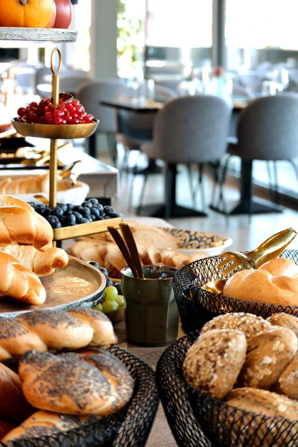 Breakfast, Continental breakfast, Buffet breakfast