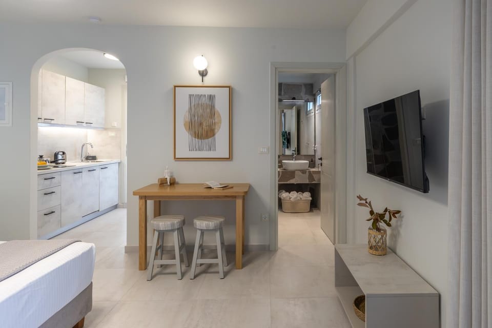 Bathroom, kitchen