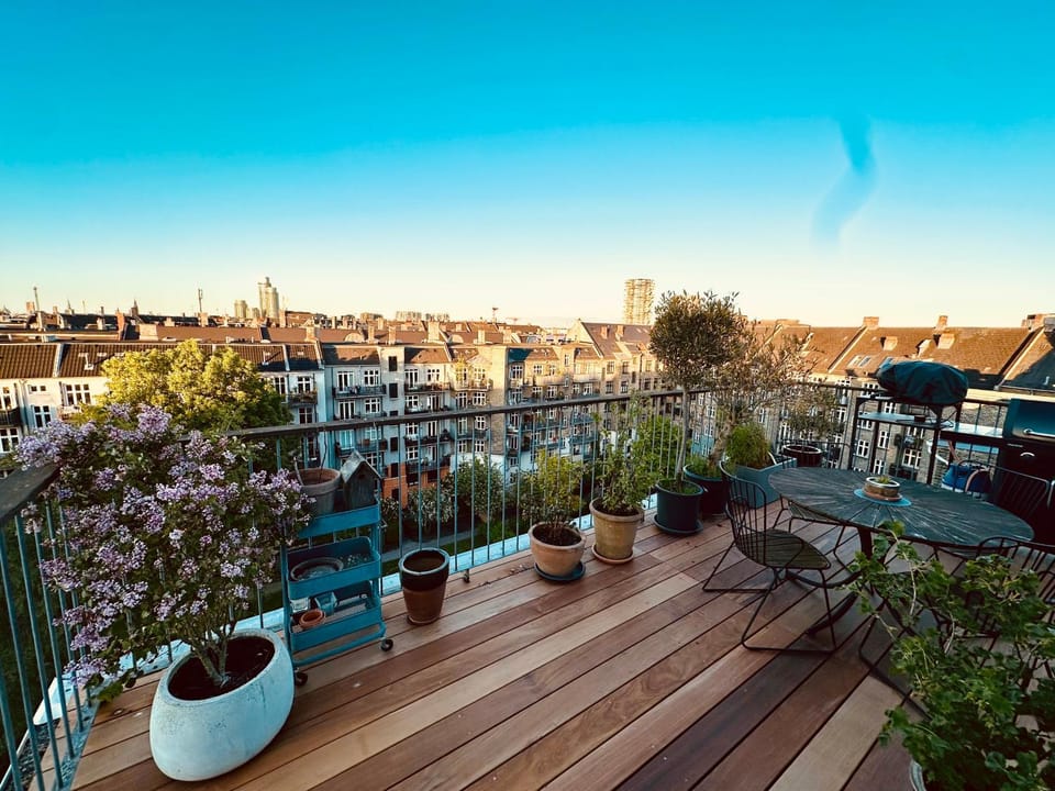 Balcony/Terrace, City view