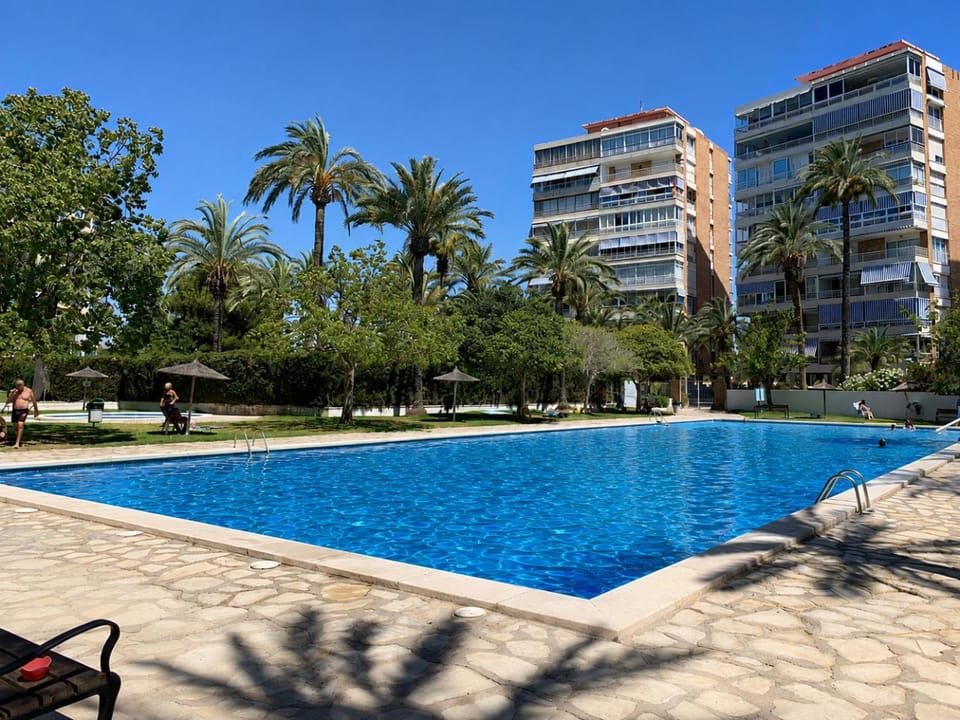 Apartamento Bahia Azul junto a Playa Muchavista, E Apartment in Alacantí