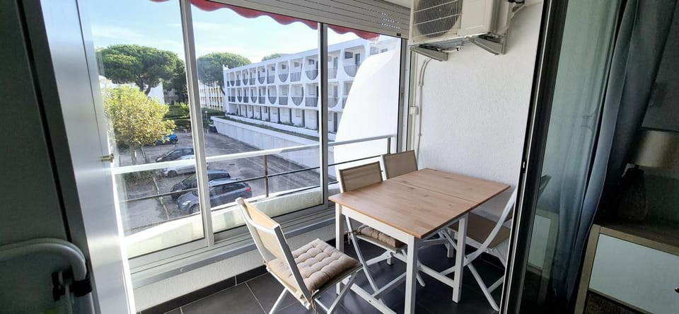 Balcony/Terrace, Dining area
