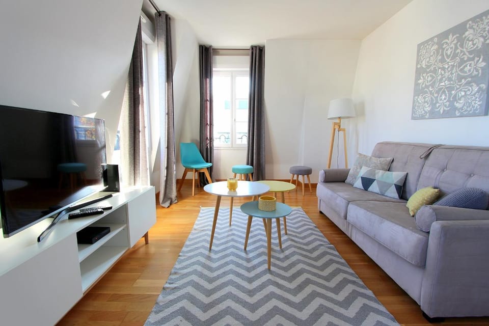 TV and multimedia, Living room