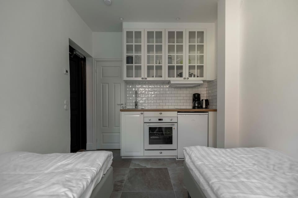 Coffee/tea facilities, Kitchen or kitchenette, Bedroom, oven, kitchen