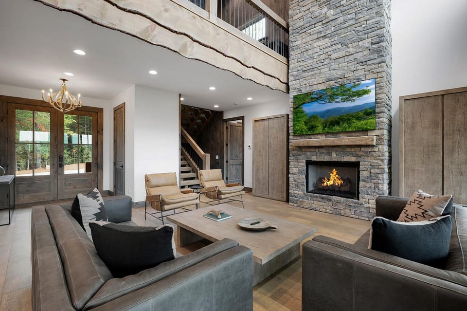 Vacay Chalet House in Blue Ridge