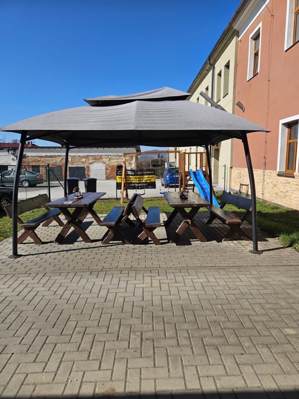 Restaurace U Kláry Bed and Breakfast in Czechia
