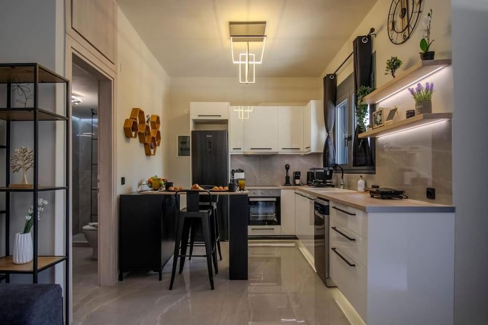 Envy Luxury Suite House in Crete