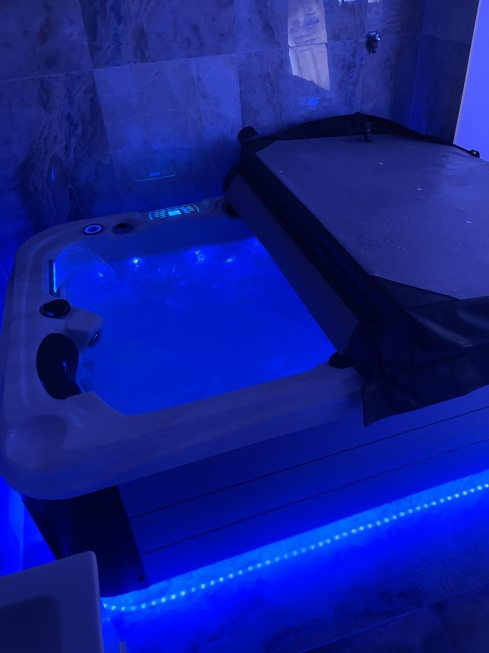 Saint-Amand - Jacuzzi 2 places Apartment in Rouen