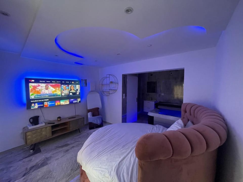 Saint-Amand - Jacuzzi 2 places Apartment in Rouen