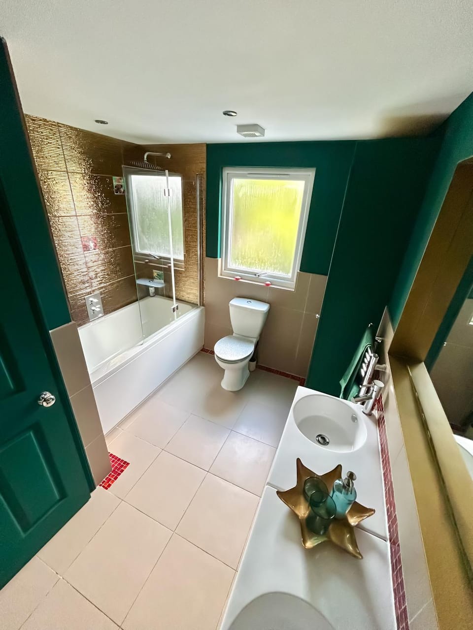 Living room, Bedroom