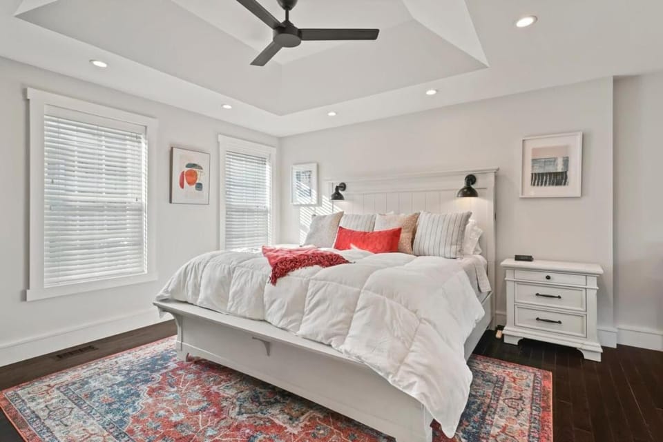 Upscale Azure by Saratoga Stays Apartment in Saratoga Springs