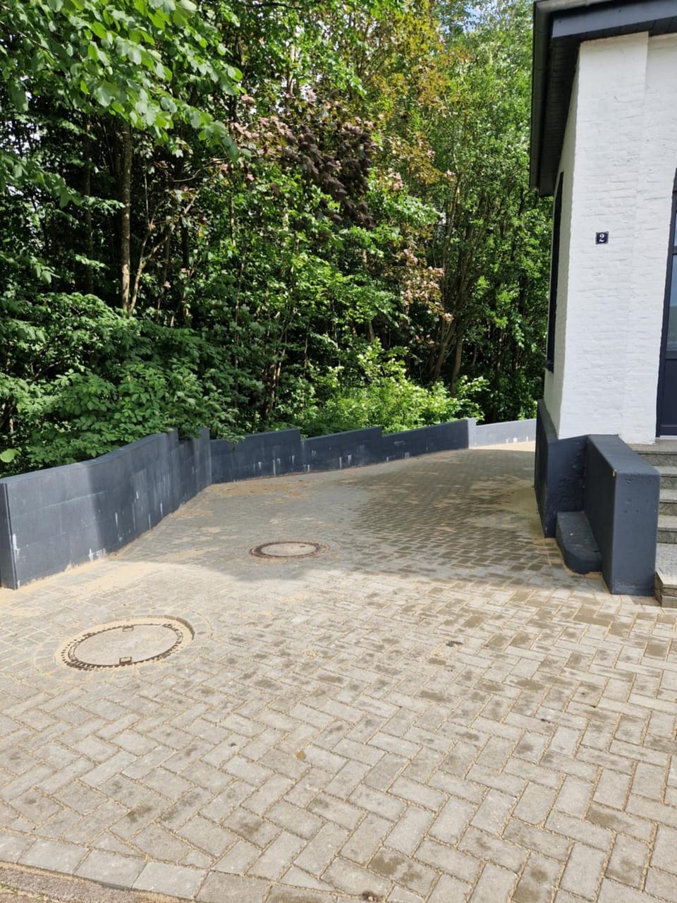 Property building, Parking