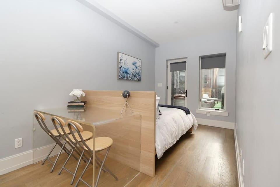 Park South Central 3 Bedroom with Private Terrace Apartment in Midtown
