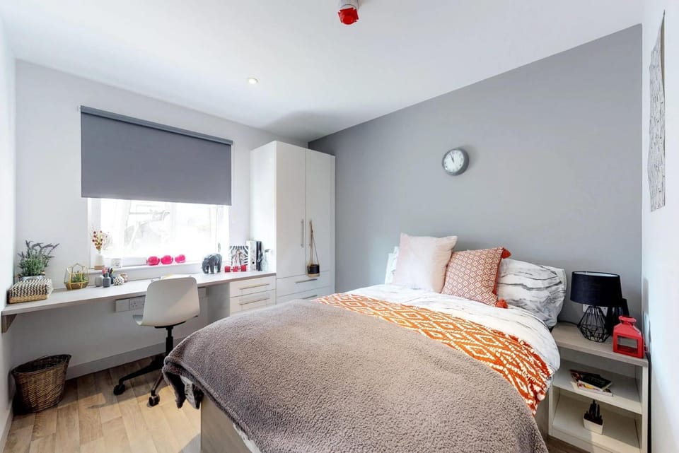 For Students Only The Bridge in Newcastle Apartment in Newcastle upon Tyne