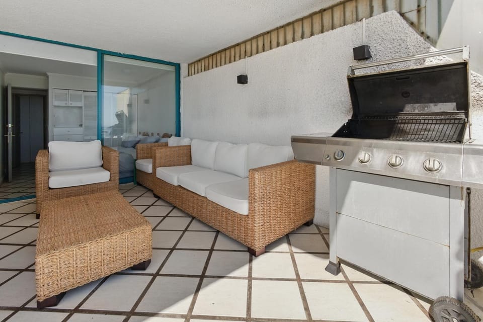 BBQ facilities, Balcony/Terrace