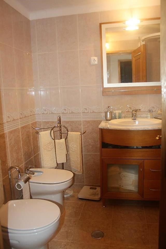 Toilet, Bathroom