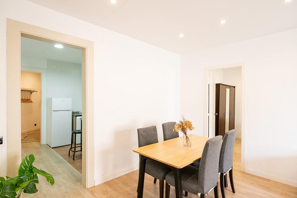 Beautiful apartment with terrace in Barcelona Apartment in Barcelona