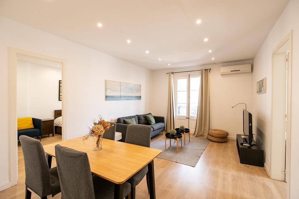 Beautiful apartment with terrace in Barcelona Apartment in Barcelona