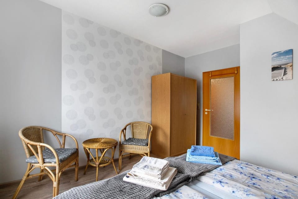 Property building, Living room, Bedroom