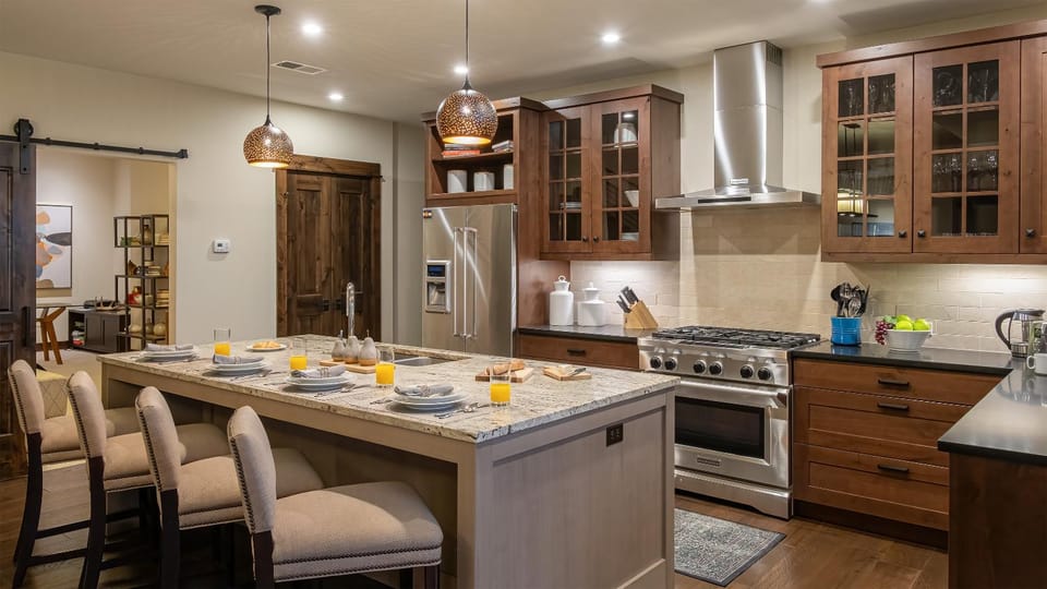 Seating area, oven, storage, stove, kitchen