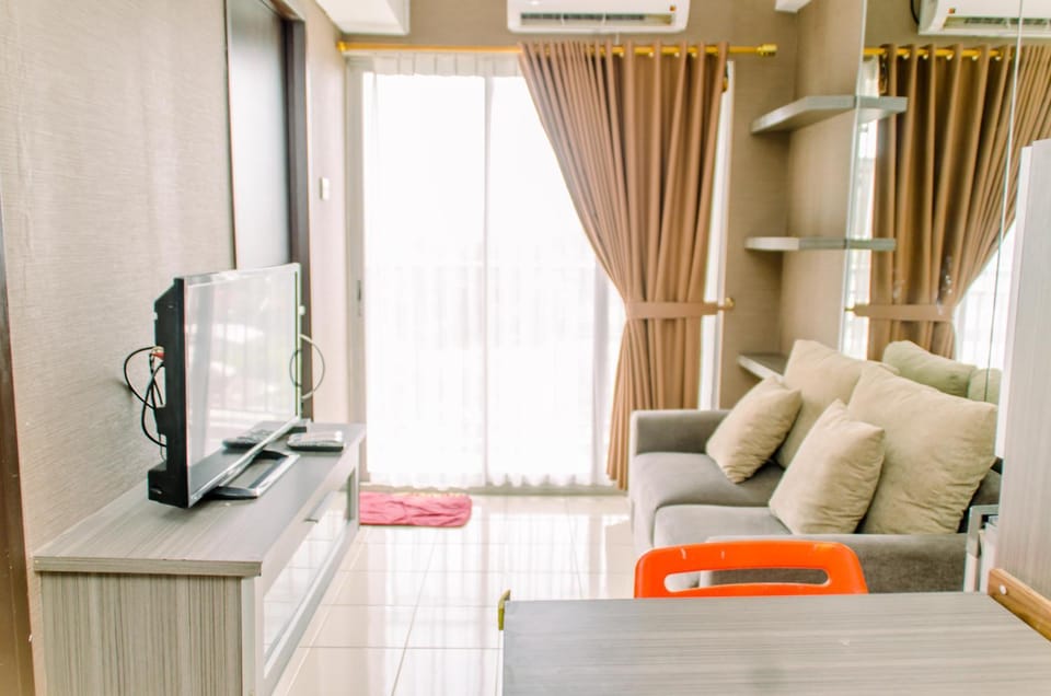 Nice and Elegant 2BR at Serpong Greenview Apartment By Travelio Apartment in Jakarta