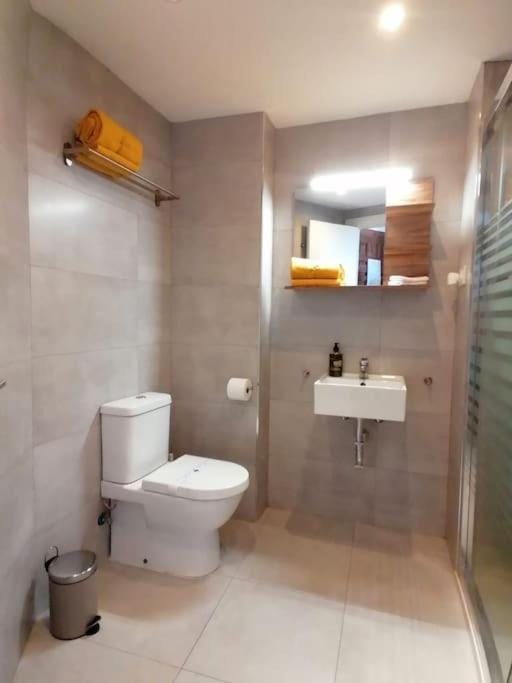 Toilet, Bathroom