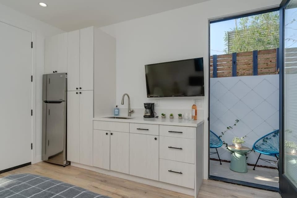 Brand New Studio in Mar Vista House in Mar Vista
