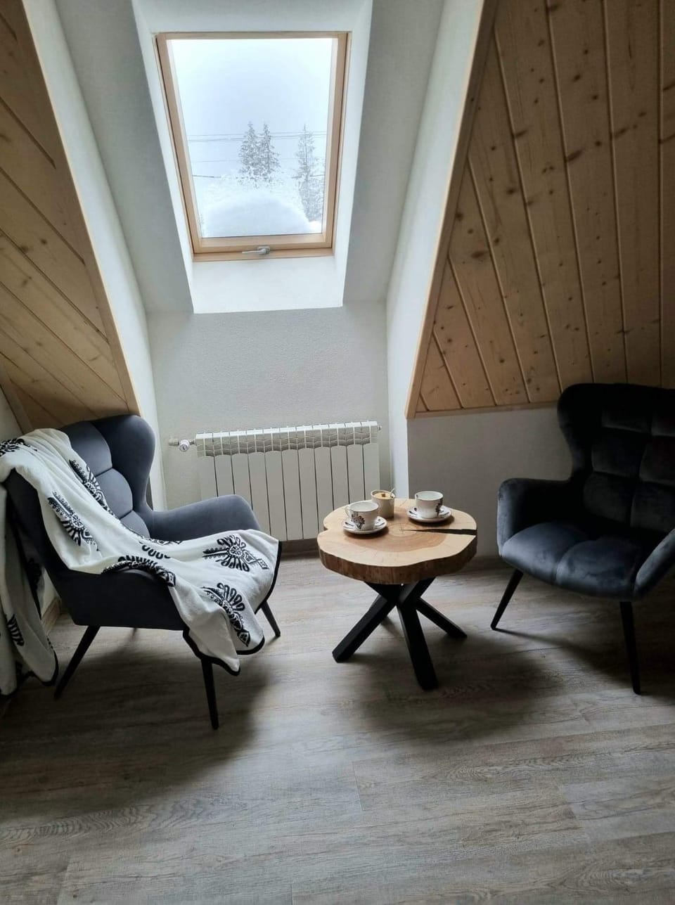 Seating area