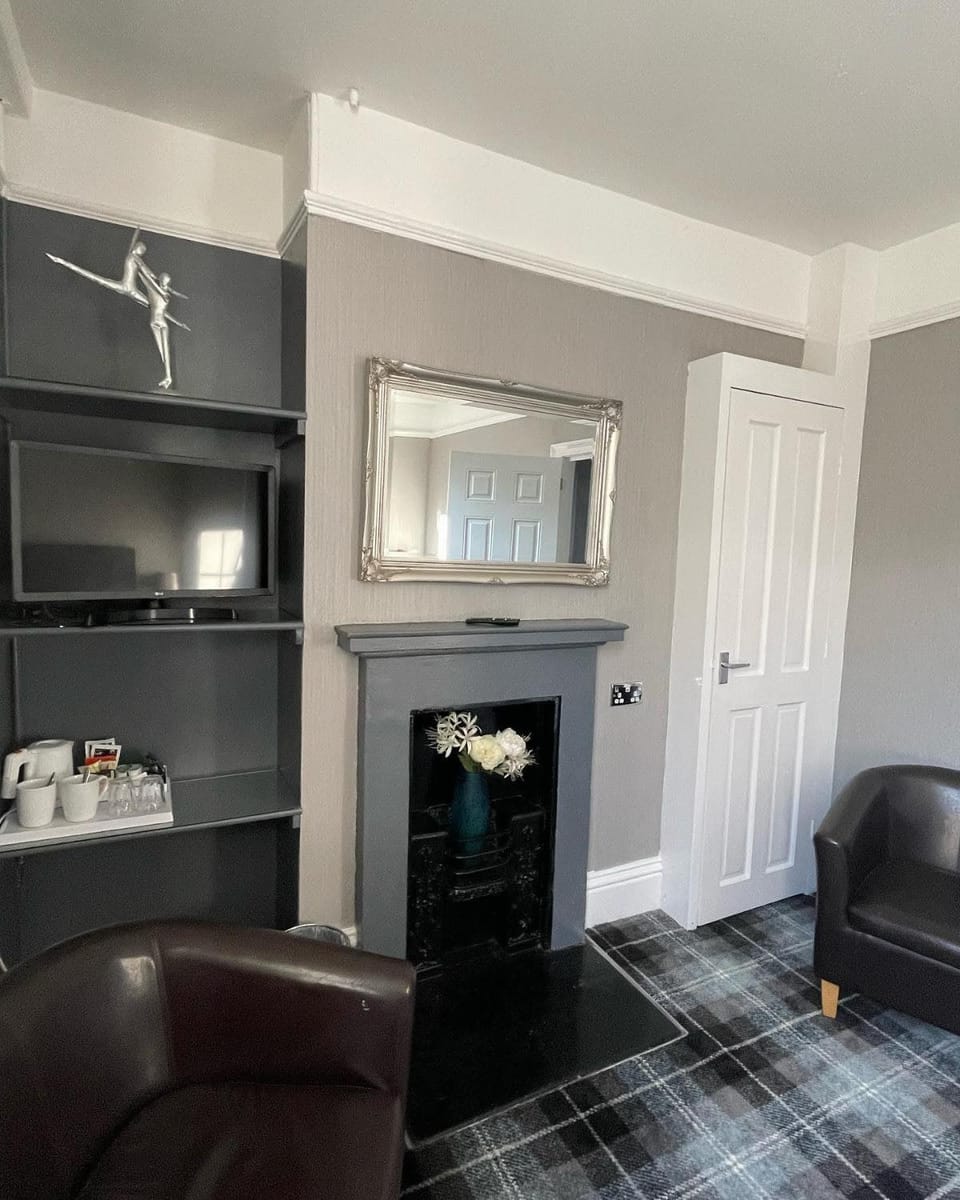 Arundel House Bed and Breakfast in England