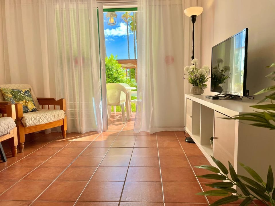 TV and multimedia, Balcony/Terrace, Dining area