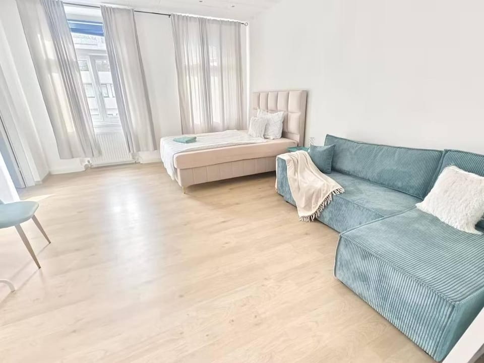 M Long Term Rent near Schönbrunn Apartment in Vienna