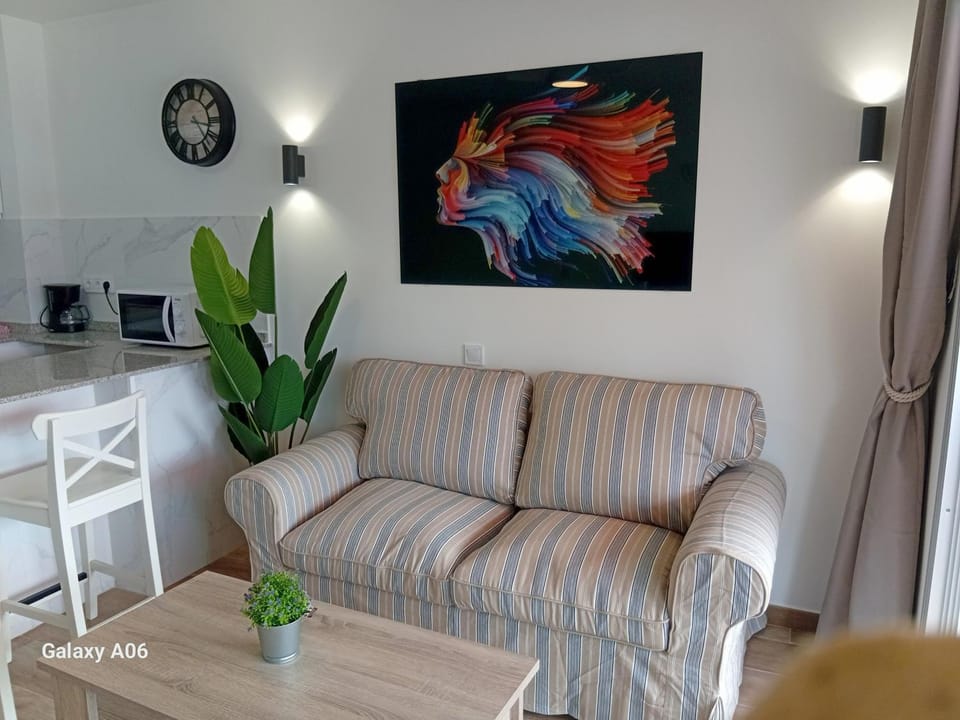 Cosy Upgraded - 1 Bedroom Apartment, Los Juncos Apartment in Maspalomas